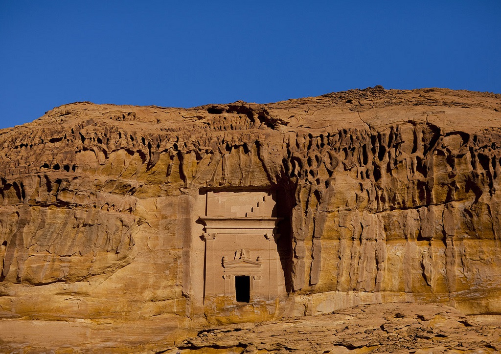 Kisah Nabi Hud - Madain Saleh di Saudi Arabia